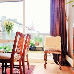 2br With Balconies And Art In Historical Area Apartamento